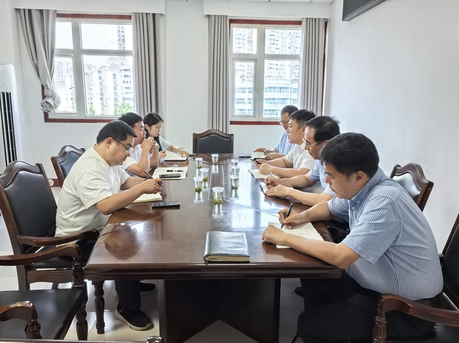 供水事业部领导拜访凯里市人民政府副市长龙安平